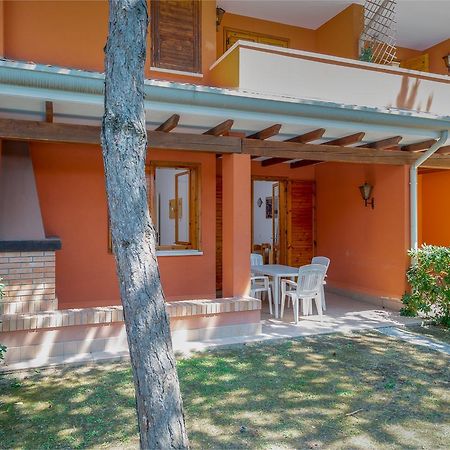 Villaggio Capistrano Bibione Exteriör bild